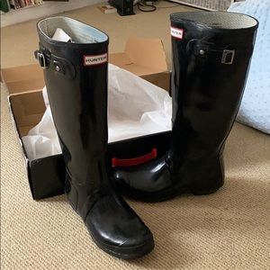 Women’s Tall Glossy Hunter Boots Size 9